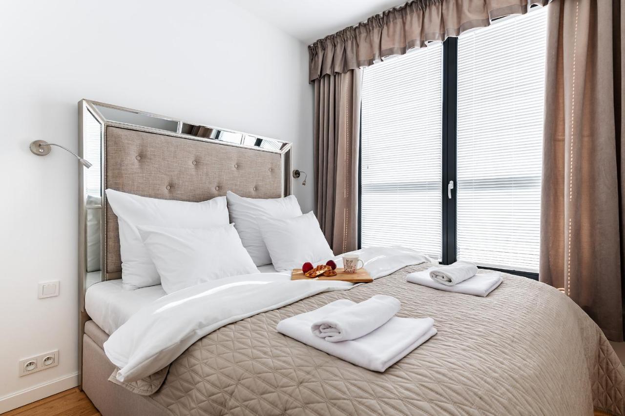 P&O Apartments Aleja Krakowska Warszawa Exteriör bild